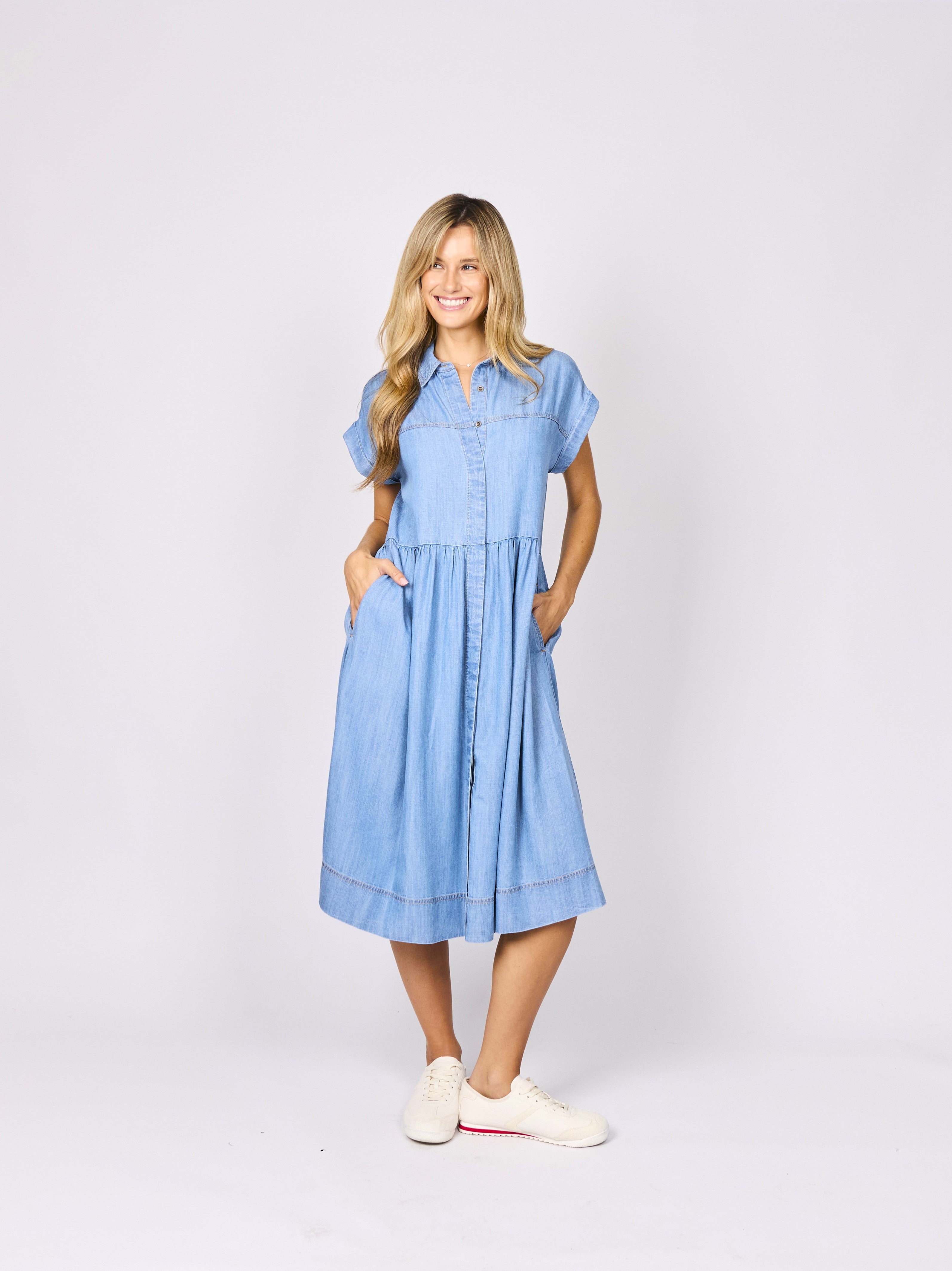 DRESSES